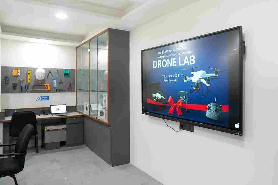 Parul University Engineering and Technical Labs in action photo 9